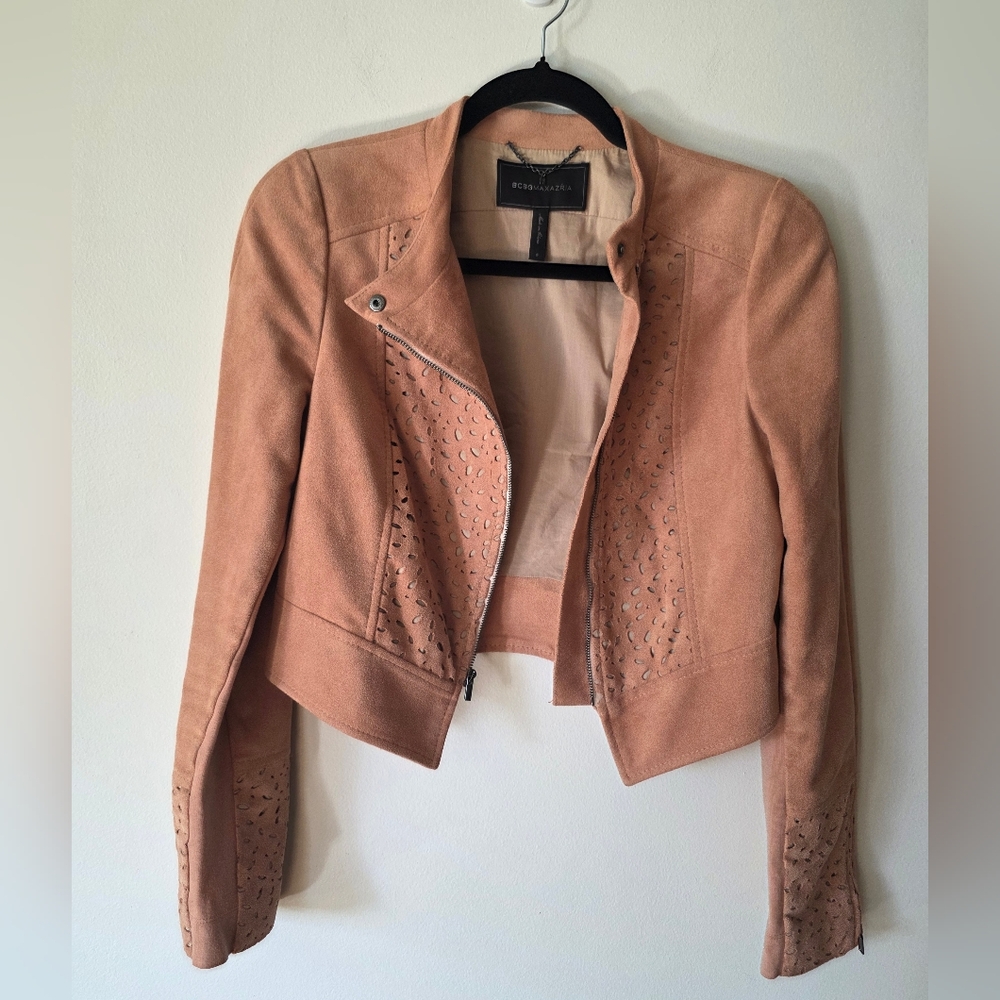 BCBGMAXAZRIA – Skyler Laser Cut Faux Suede Jacket - Picture 4 of 7